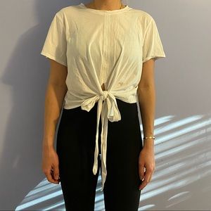 LULULEMON cropped workout/casual top